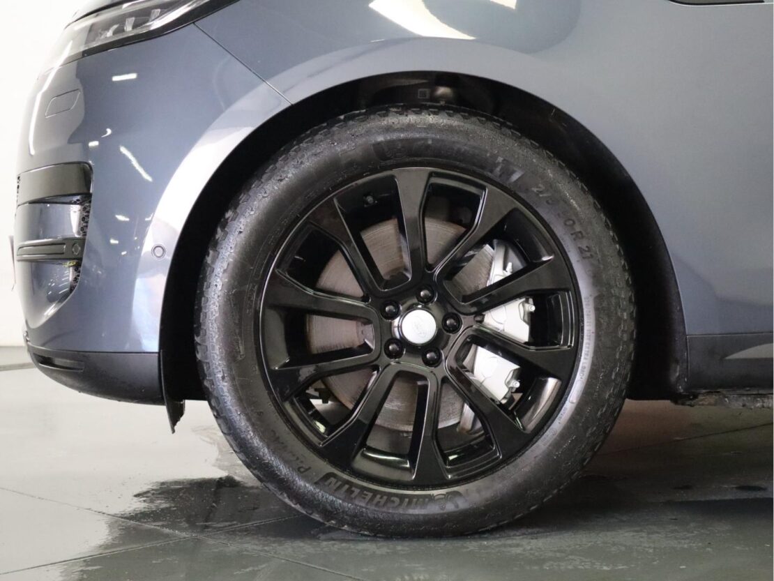Land Rover Range Rover Sport 3.0 P440e Dynamic SE 5