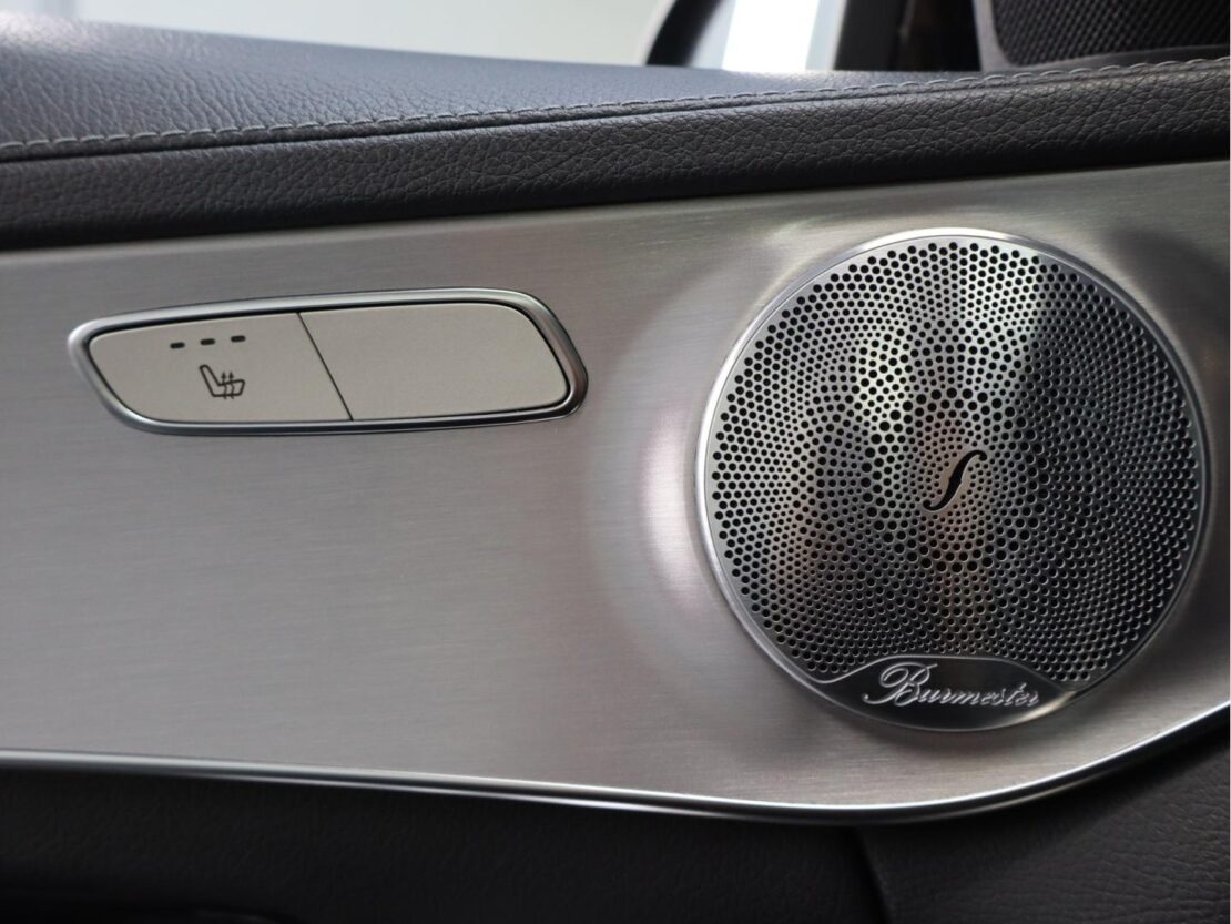 Mercedes Benz Classe C C 300 de AMG 23