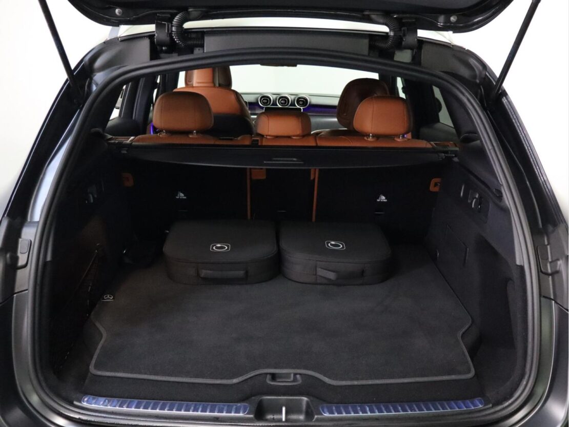 Mercedes Benz GLC 300 de 4MATIC 35