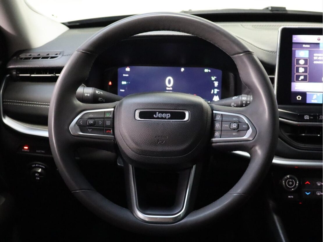 Jeep Compass Limited 1.3 TG Plug In Hybrid 4Xe 9