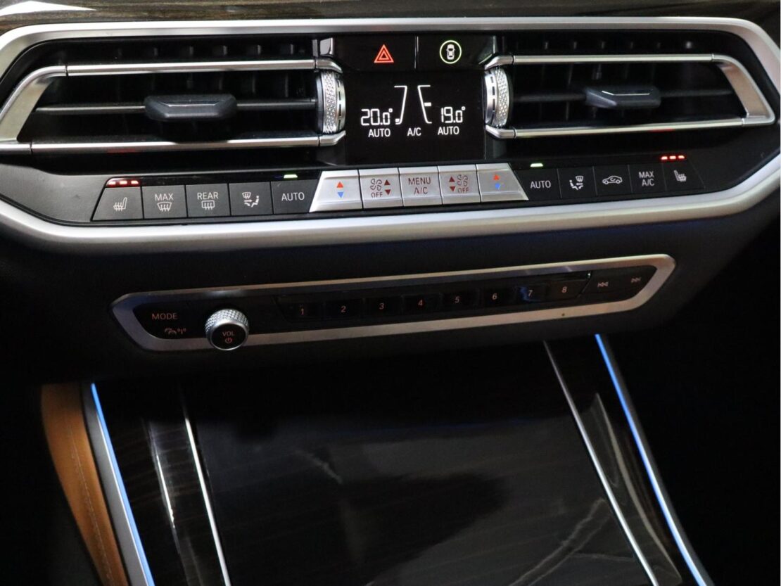 BMW X5 xDrive45e Auto 33