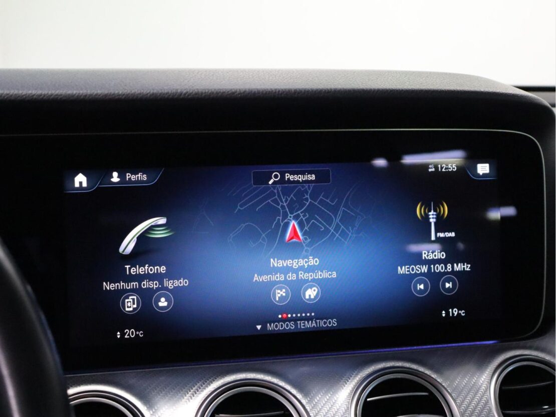 Mercedes Benz Classe E E 300 de Exclusive 11