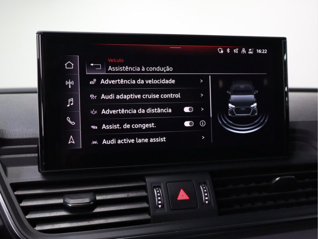 Audi Q5 50 TFSIe quattro S tronic Advance 21