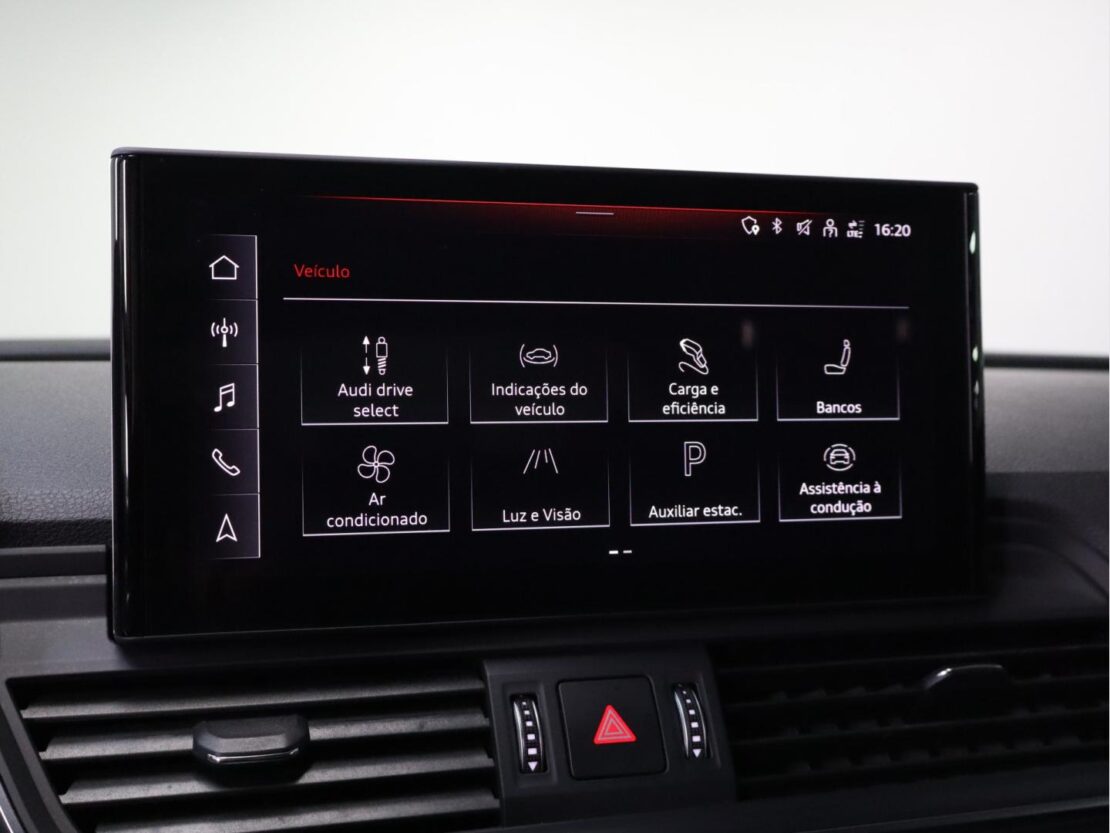 Audi Q5 50 TFSIe quattro S tronic Advance 18