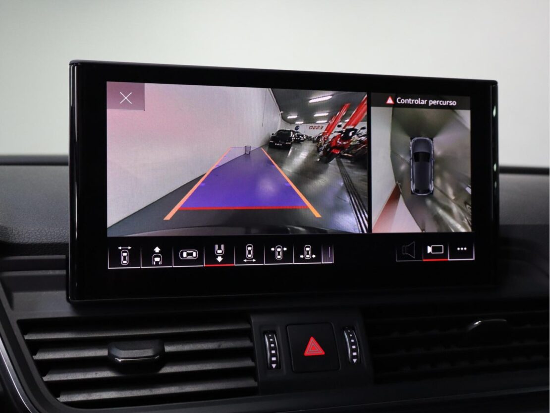 Audi Q5 50 TFSIe quattro S tronic Advance 19