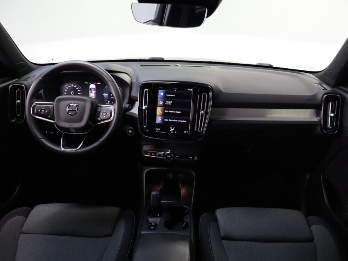 Volvo XC40 1.5 T4 PHEV Core 11