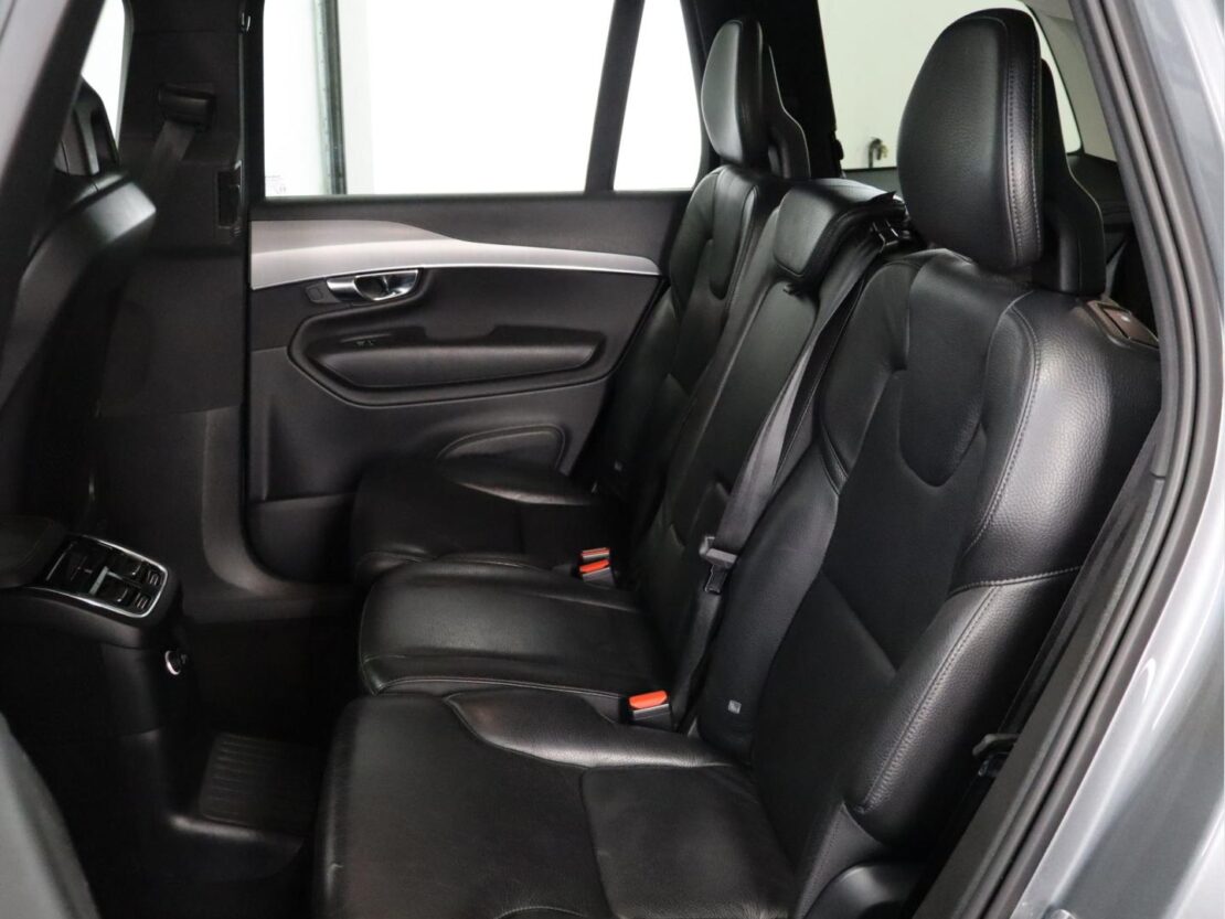 Volvo XC90 T8 Phev Momentum 4WD 11