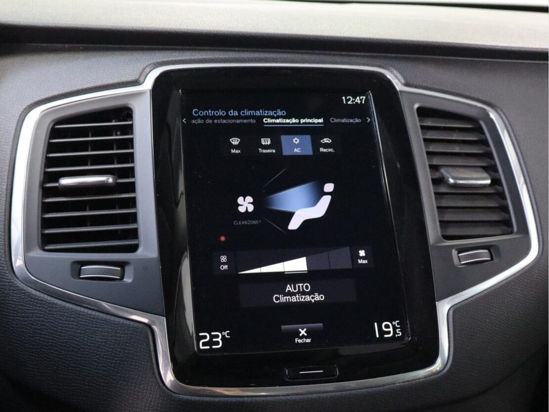 Volvo XC90 T8 Phev Momentum 4WD 17