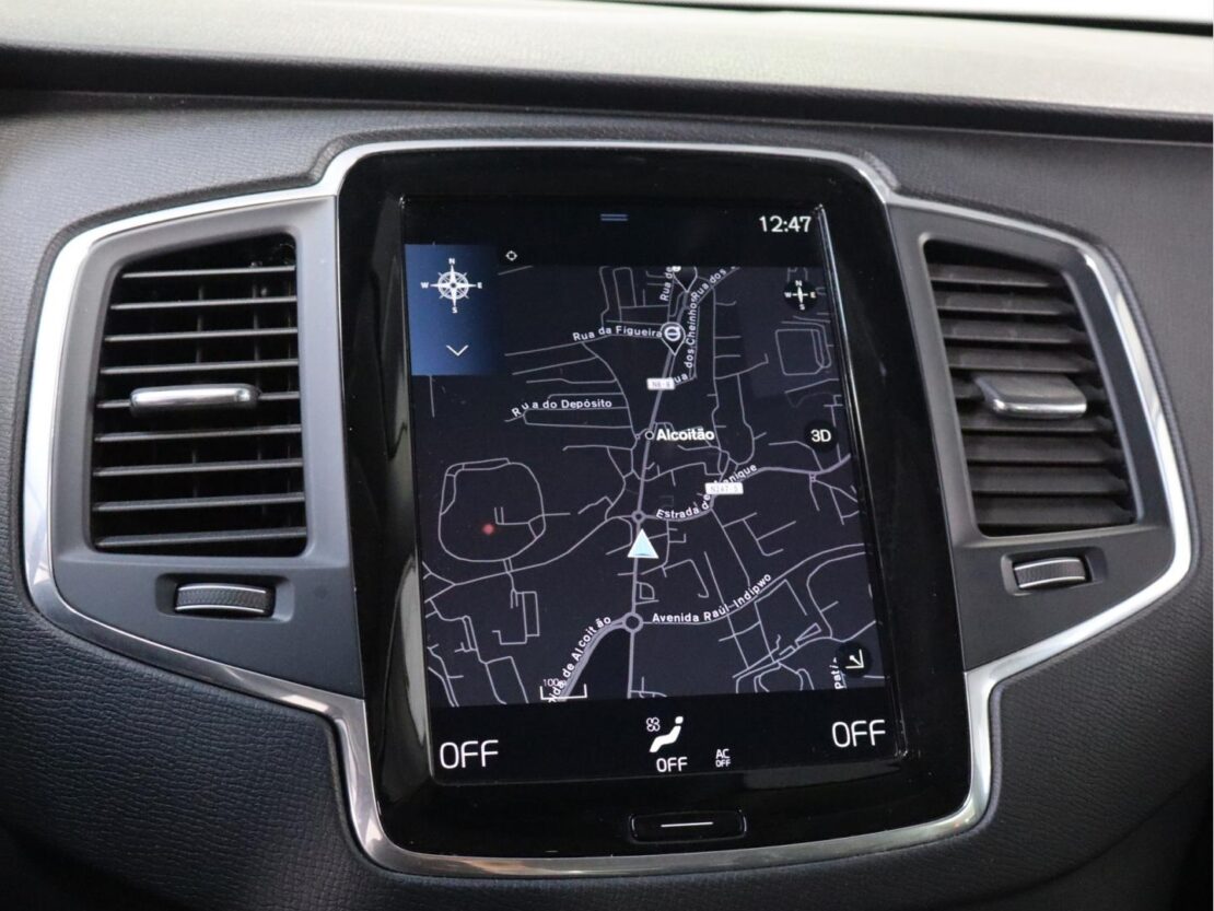 Volvo XC90 T8 Phev Momentum 4WD 19