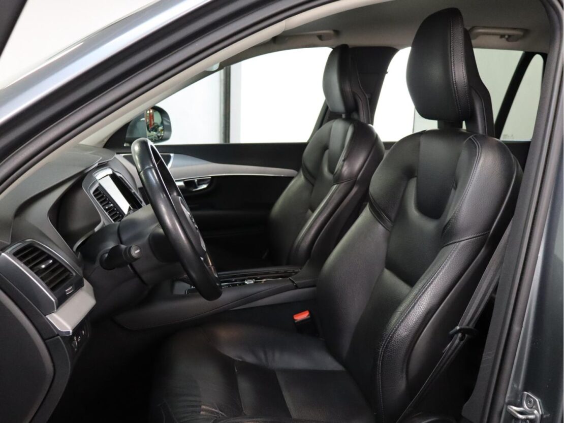 Volvo XC90 T8 Phev Momentum 4WD 9