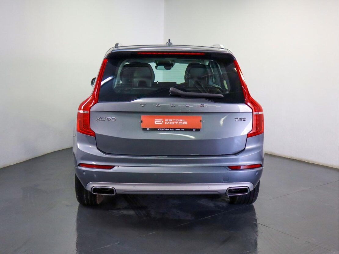 Volvo XC90 T8 Phev Momentum 4WD 4