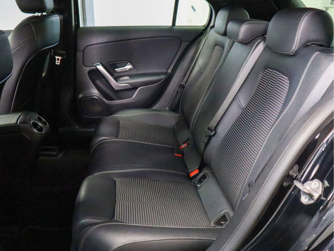 Mercedes Benz Classe A A 180d style  Auto 8