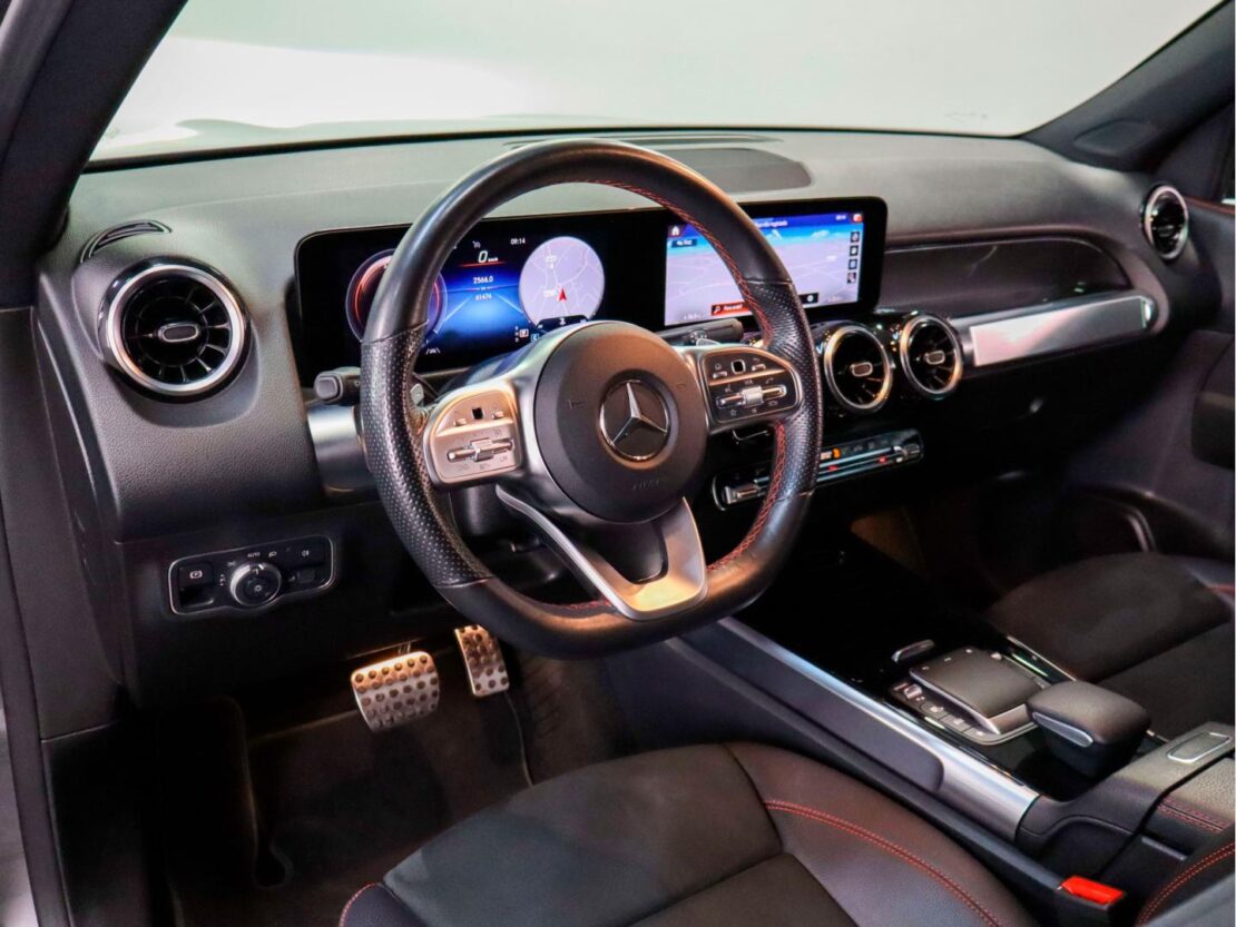 Mercedes Benz GLB 180 d AMG Line 6