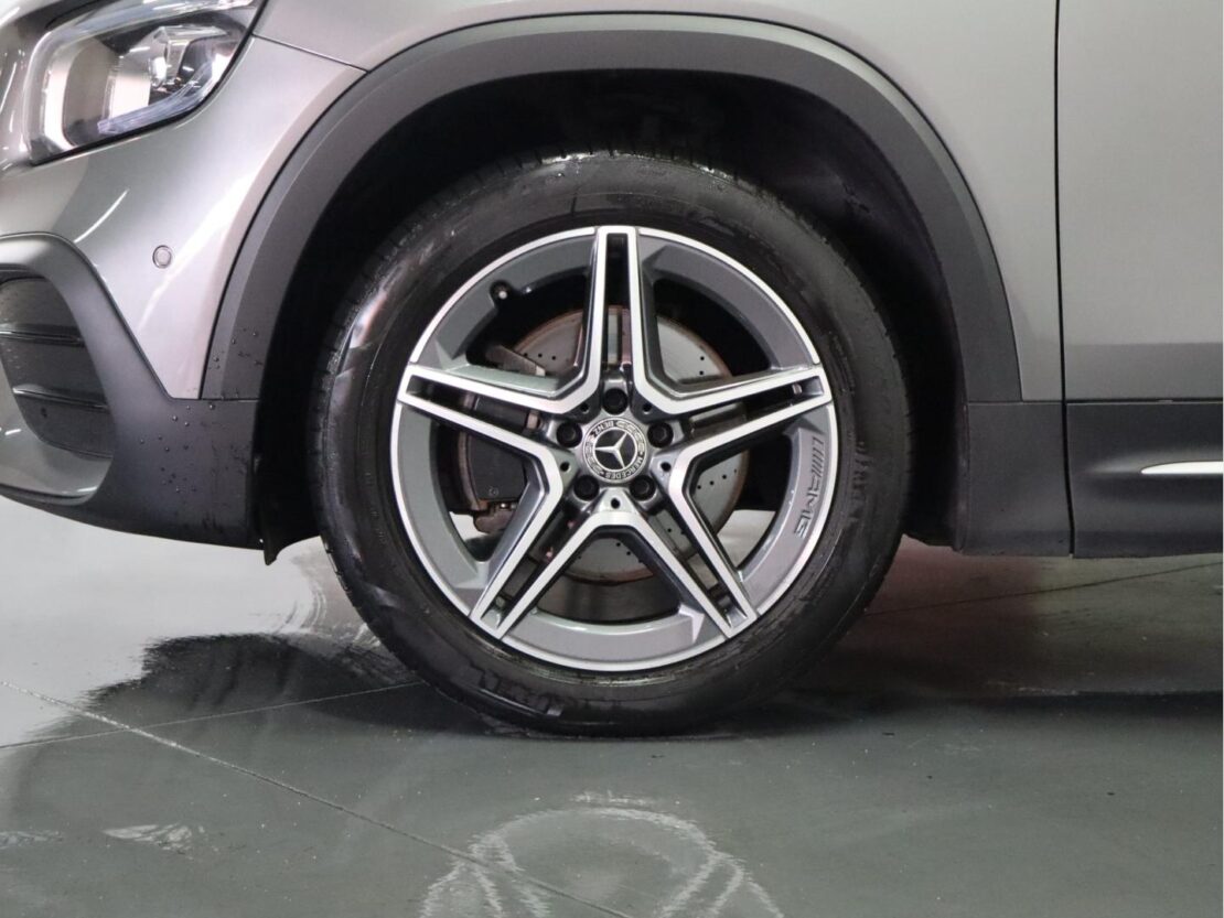 Mercedes Benz GLB 180 d AMG Line 5