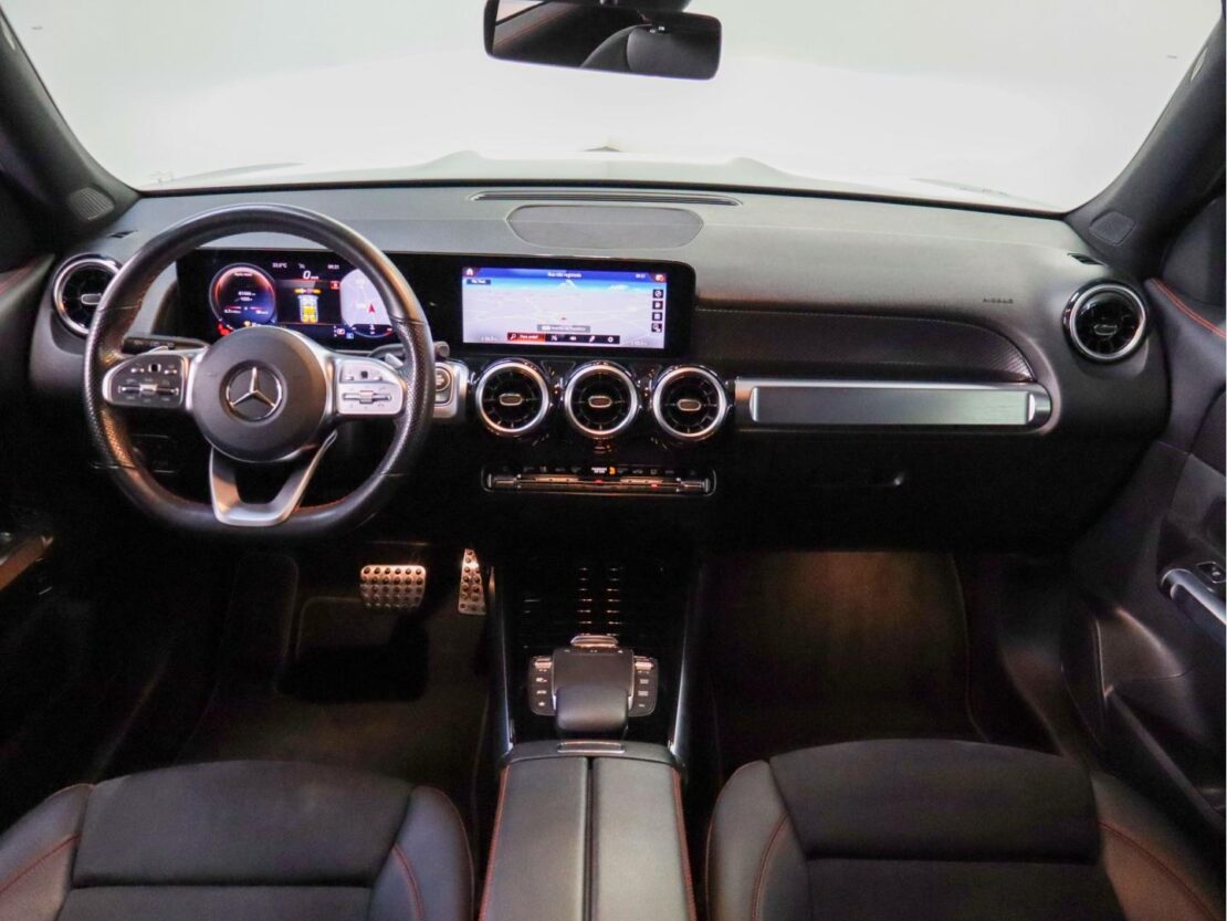 Mercedes Benz GLB 180 d AMG Line 10