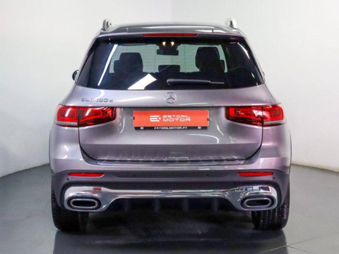 Mercedes Benz GLB 180 d AMG Line 4
