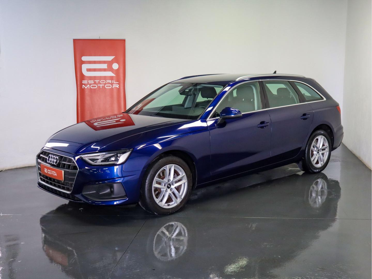 Audi A4 30 TDI Advanced S tronic