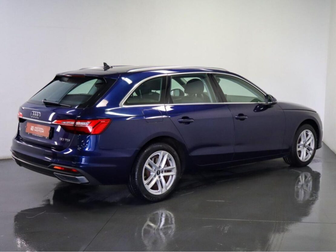 Audi A4 30 TDI S tronic Avant 3