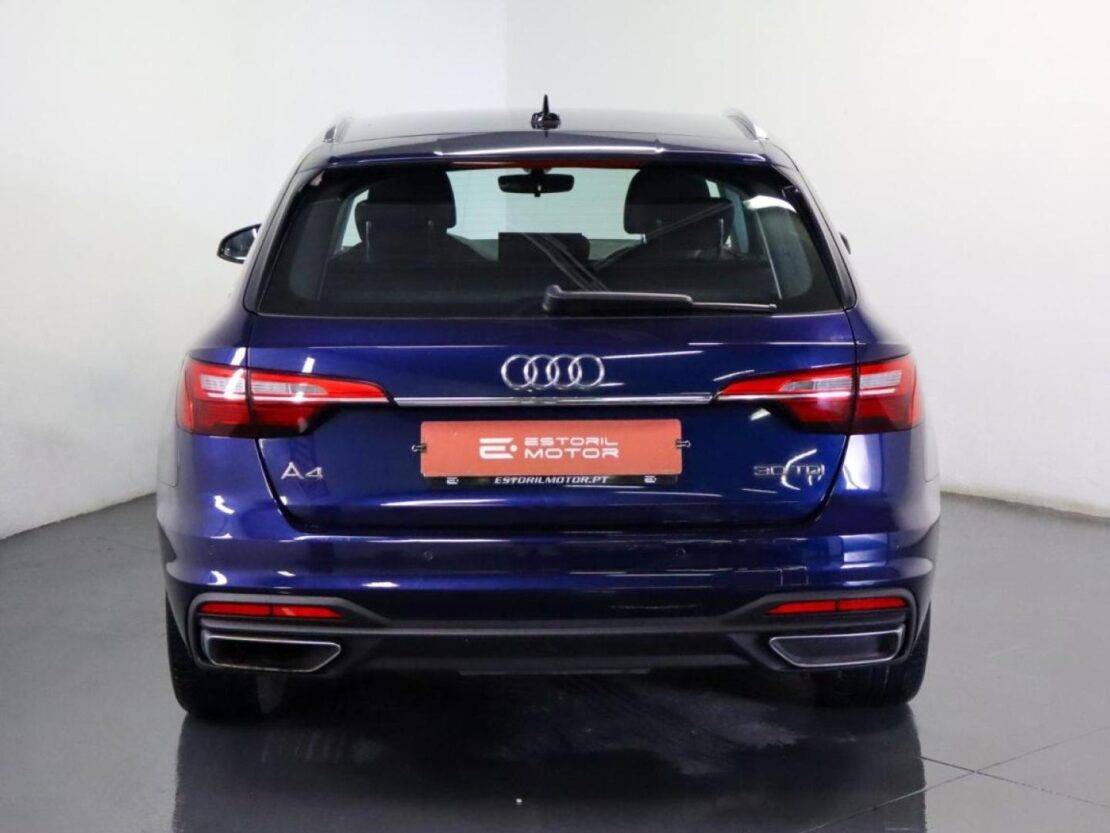 Audi A4 30 TDI S tronic Avant 4