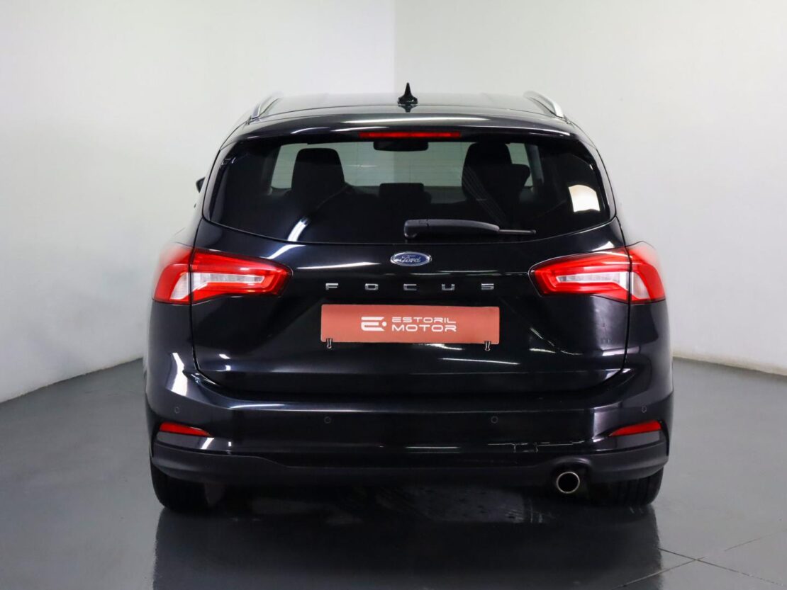 Ford Focus 1.5 TDCI EcoBlue TITANIUM 4
