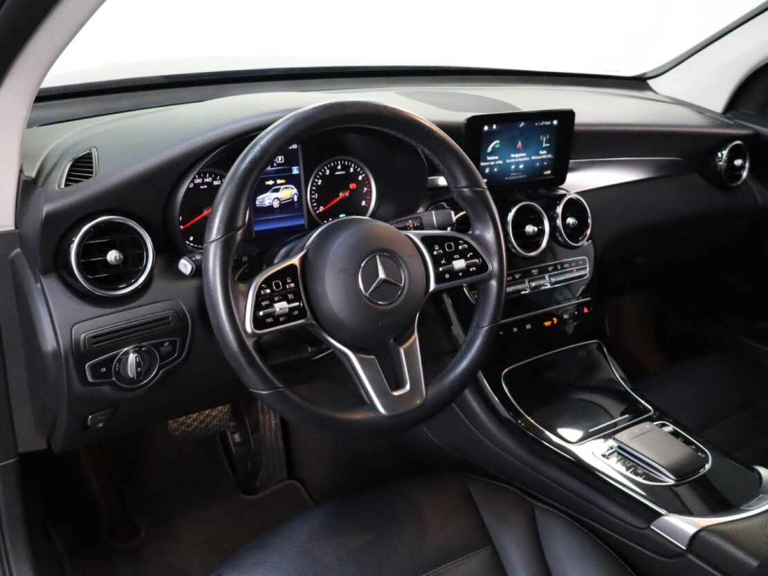Mercedes Benz GLC SUV 300 e 4MATIC 7