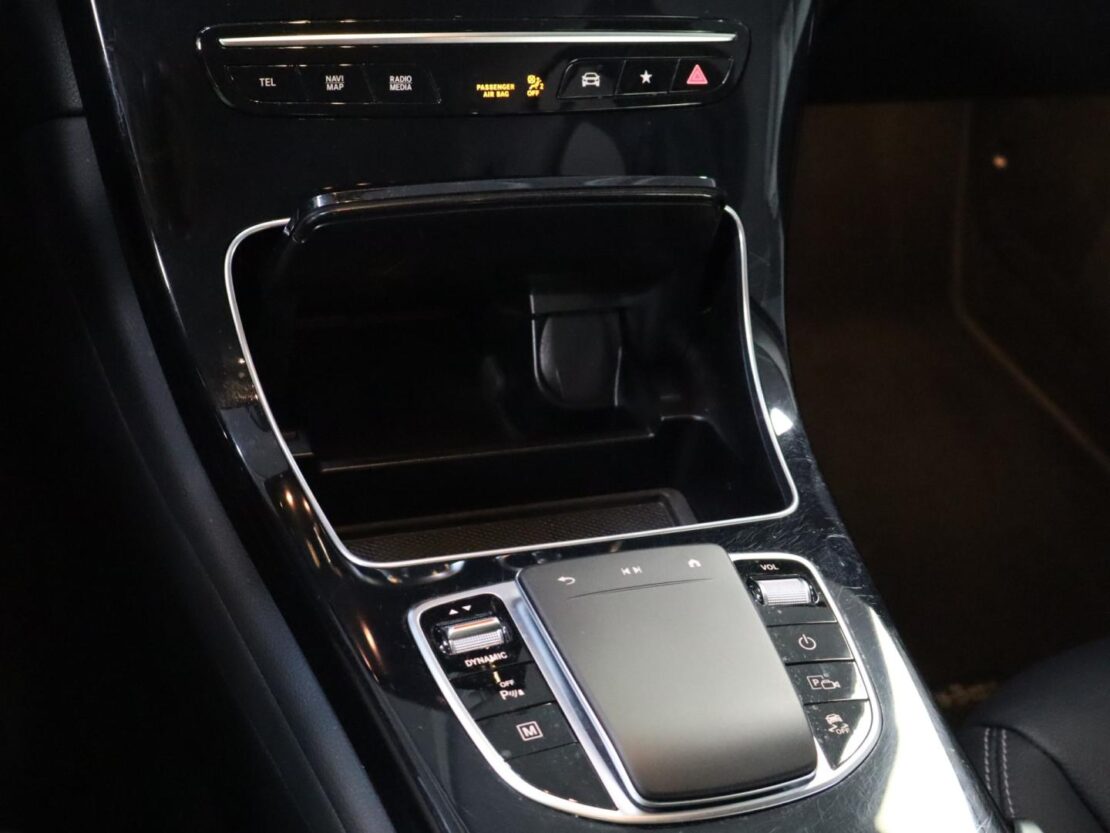 Mercedes Benz GLC SUV 300 e 4MATIC 20