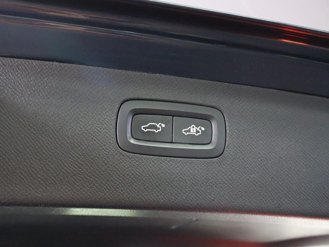 Volvo XC90 2.0 T8 PHEV Inscription AWD 25