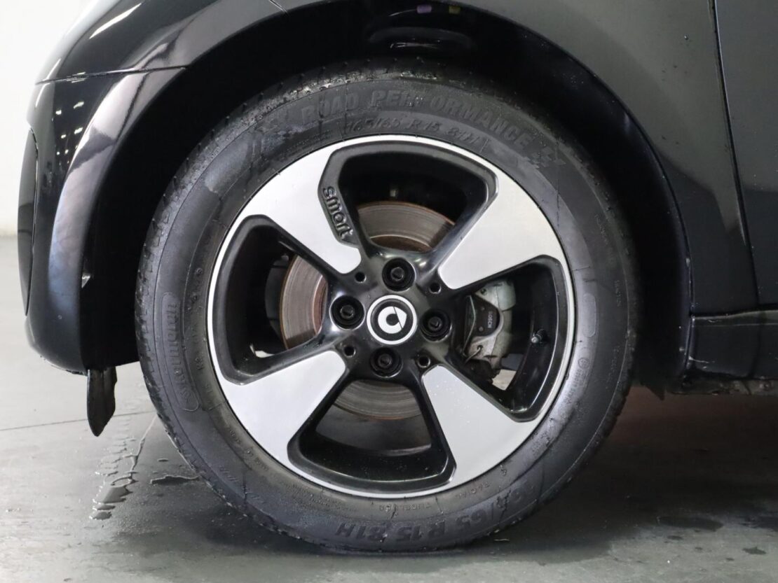 Smart Fortwo EQ passion 5