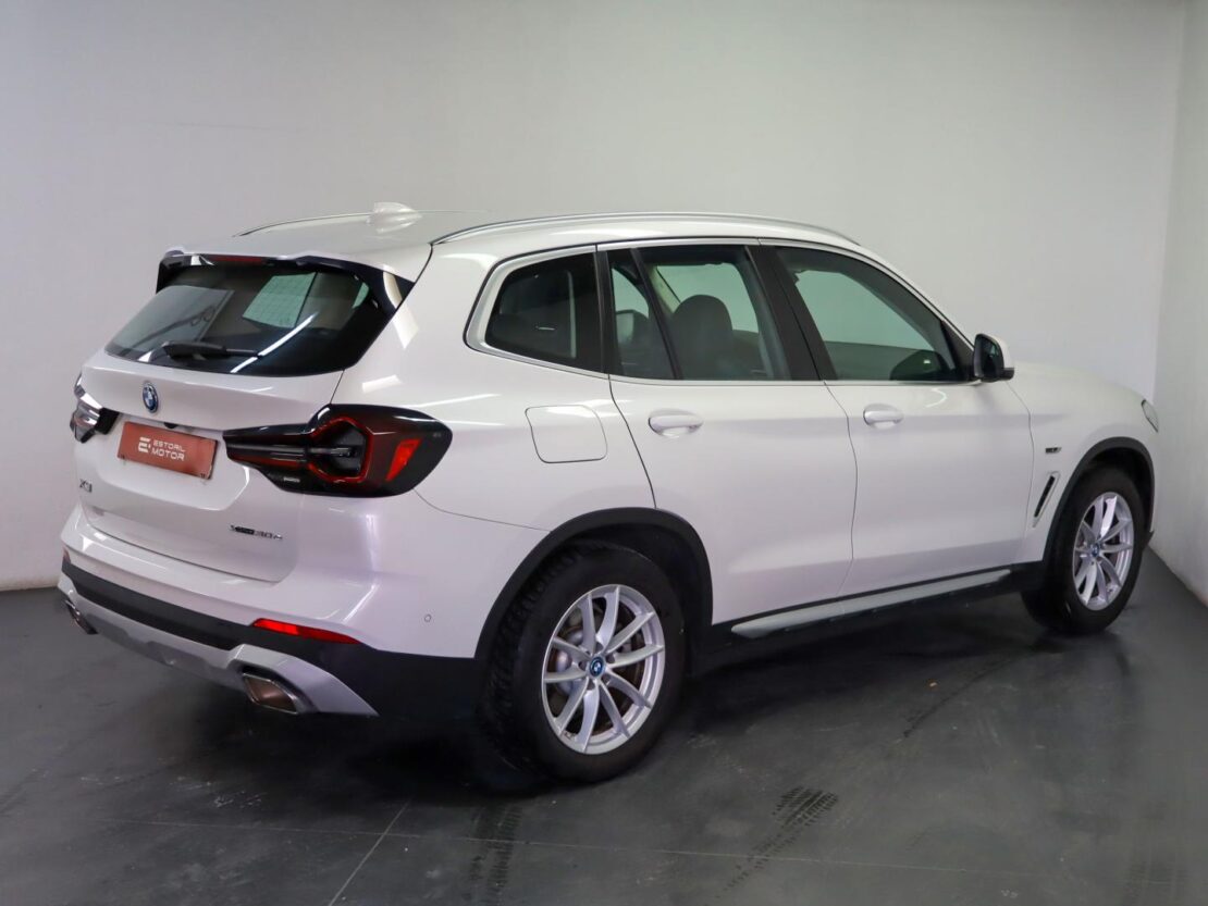 BMW X3 xDrive30e Auto 3
