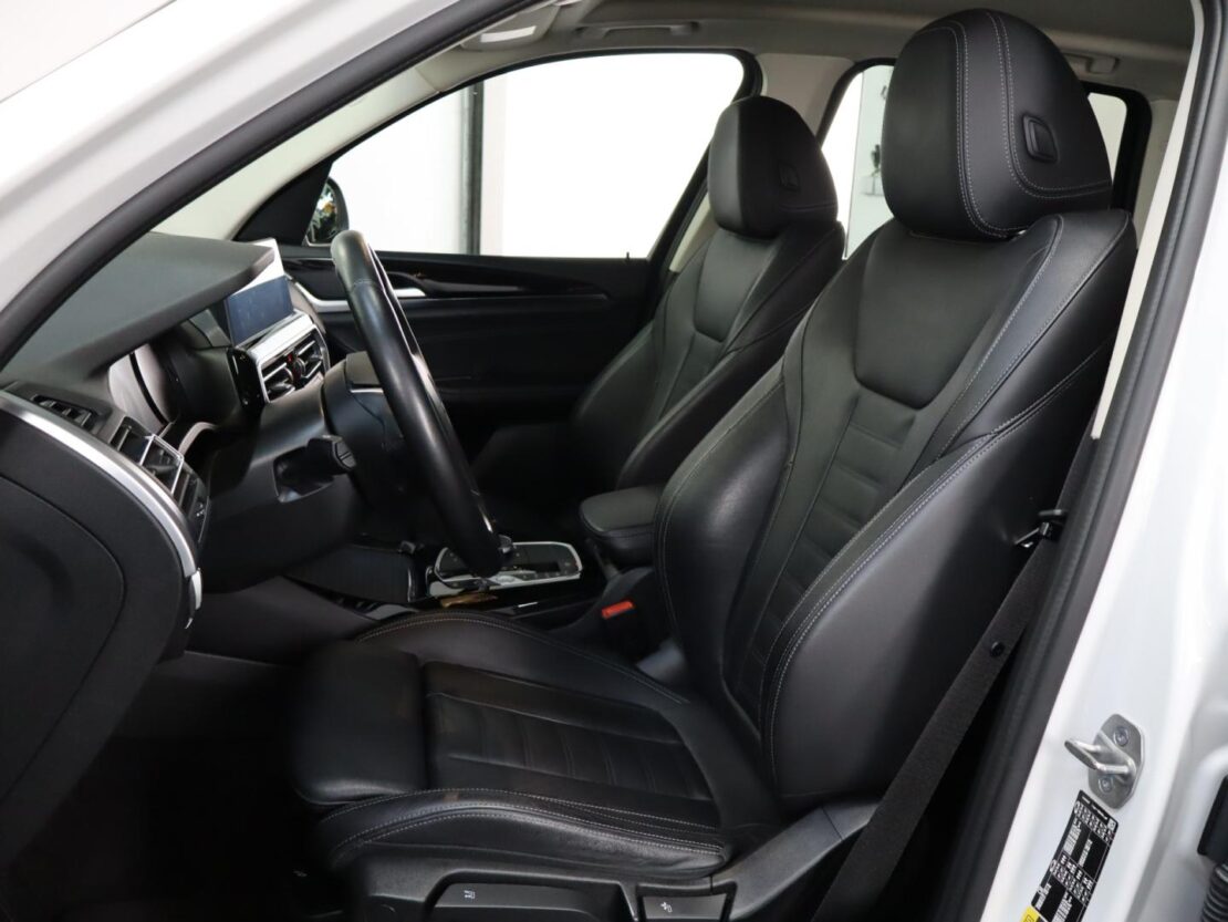 BMW X3 xDrive30e Auto 9