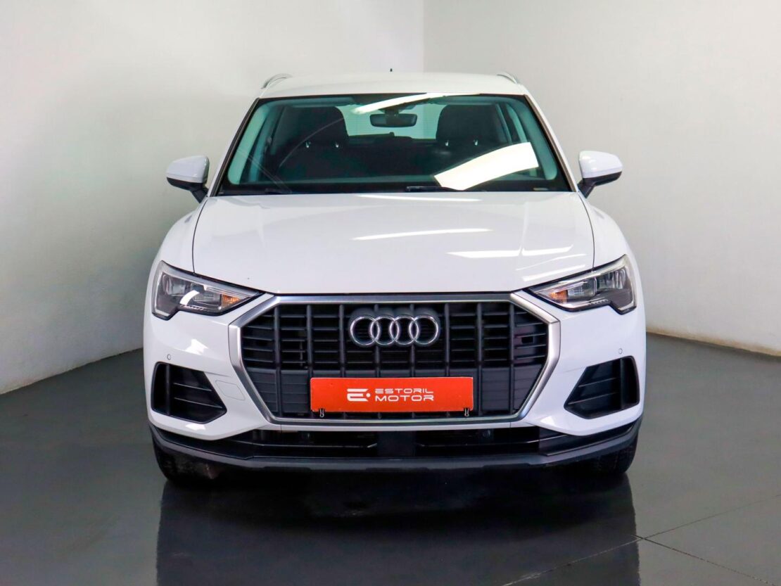 Audi Q3 45 TFSIe S tronic 2