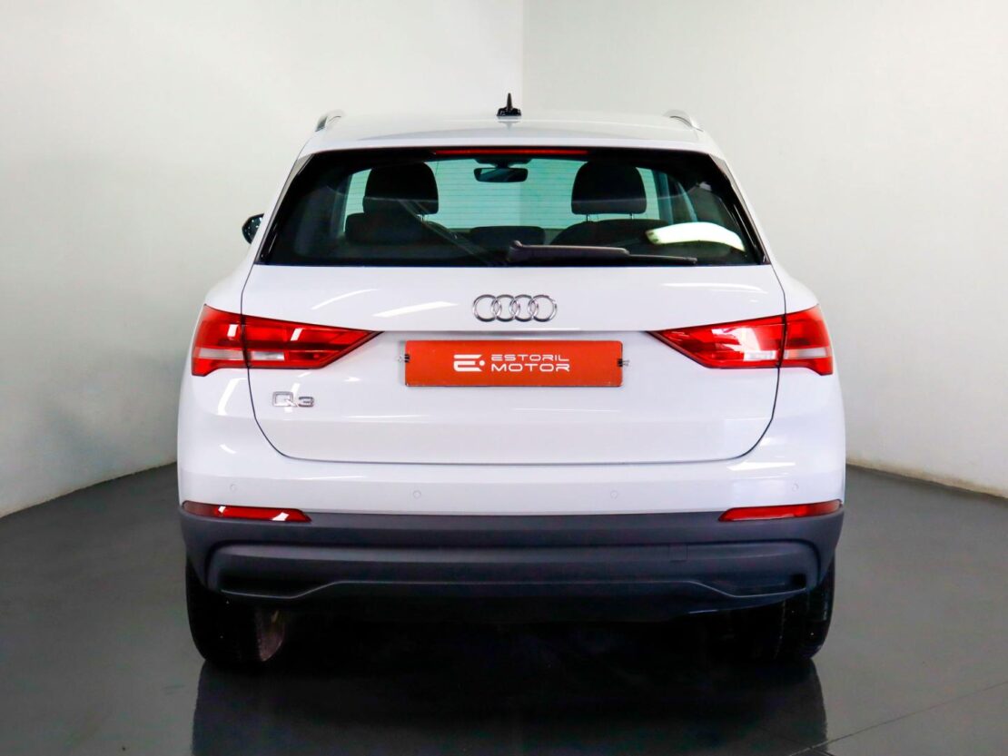 Audi Q3 45 TFSIe S tronic 4
