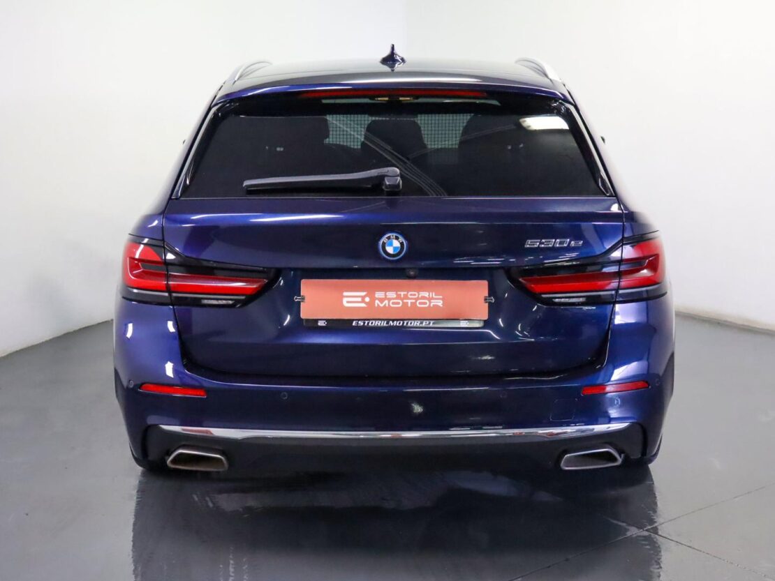 BMW Serie 5 530e Auto Line Luxury 4