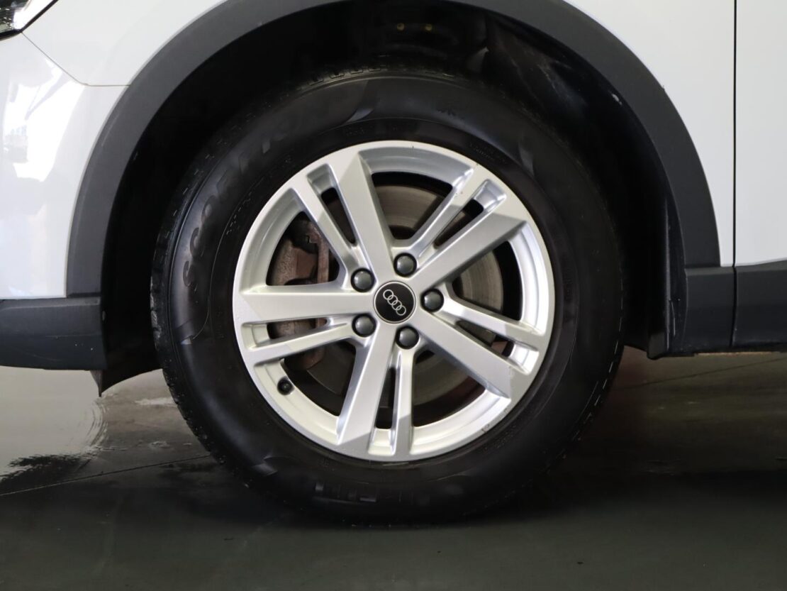 Audi Q3 45 TFSIe S tronic 5