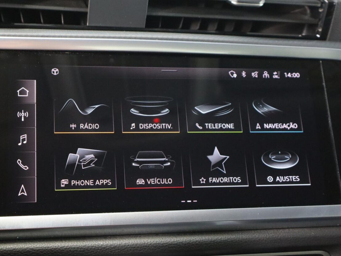 Audi Q3 45 TFSIe S tronic 15