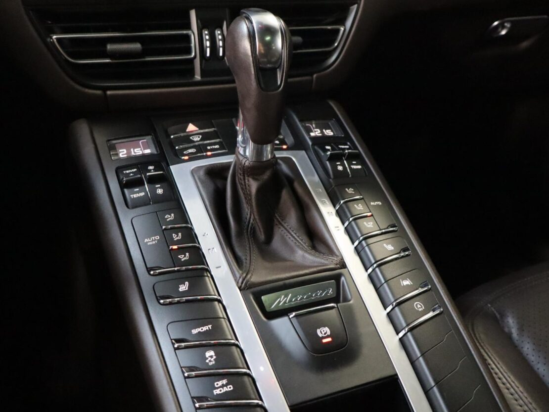 Porsche Macan 2.0 20