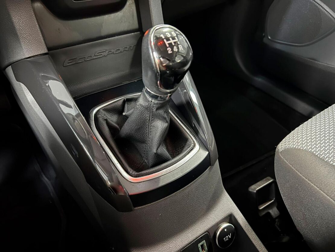 Ford EcoSport 1.0 EcoBoost  TITANIUM 17