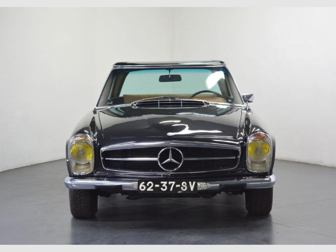 Mercedes Benz SL 280 PAGODE 280 SL 2