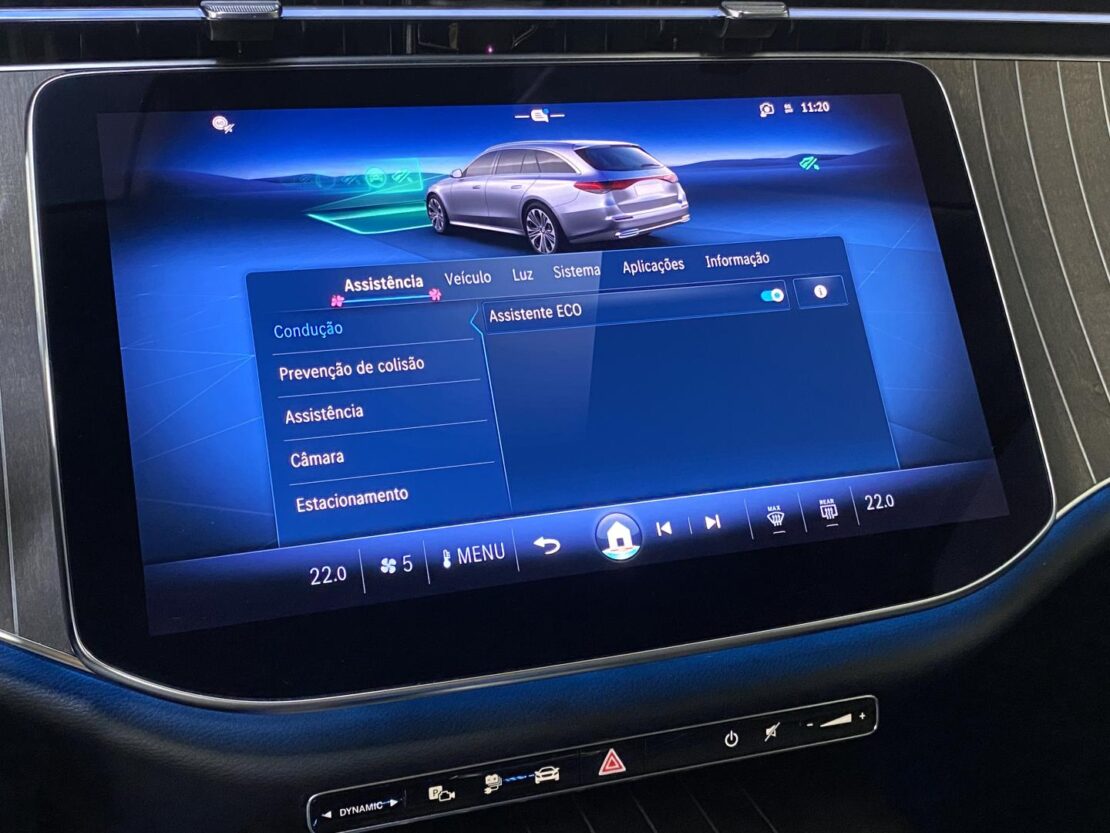 Mercedes Benz Classe E E 300 e Avantgarde 14