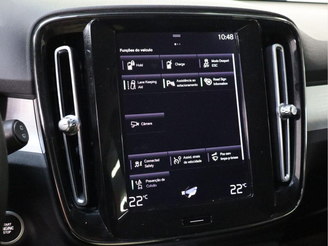 Volvo XC40 1.5 T4 PHEV Inscription 14