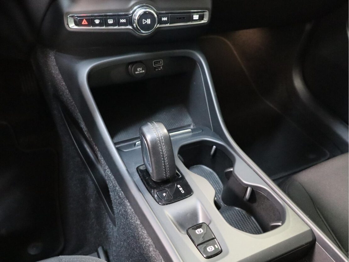 Volvo XC40 1.5 T4 PHEV Inscription 16