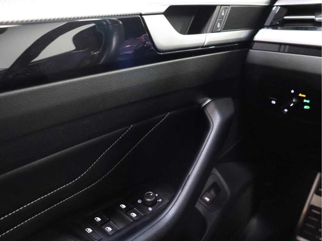 Volkswagen Arteon Shooting Brake 2.0 TDI Elegance DSG 19