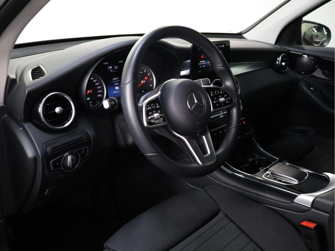 Mercedes Benz GLC SUV 300 e 4MATIC Business 5