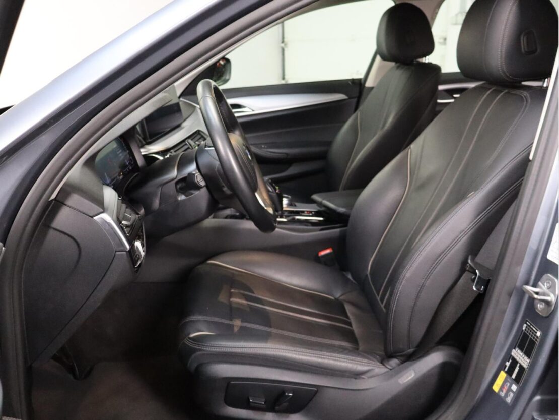 BMW Serie 5 530e Auto Line Luxury 6