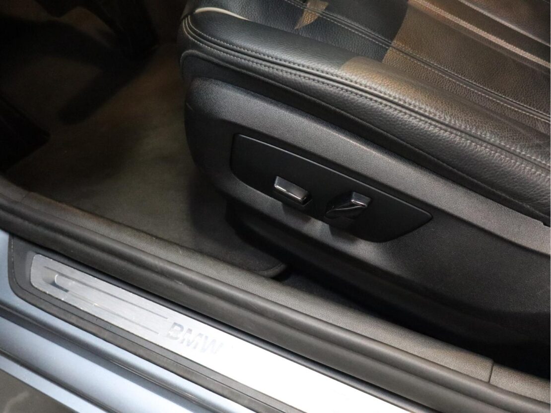 BMW Serie 5 530e Auto Line Luxury 22