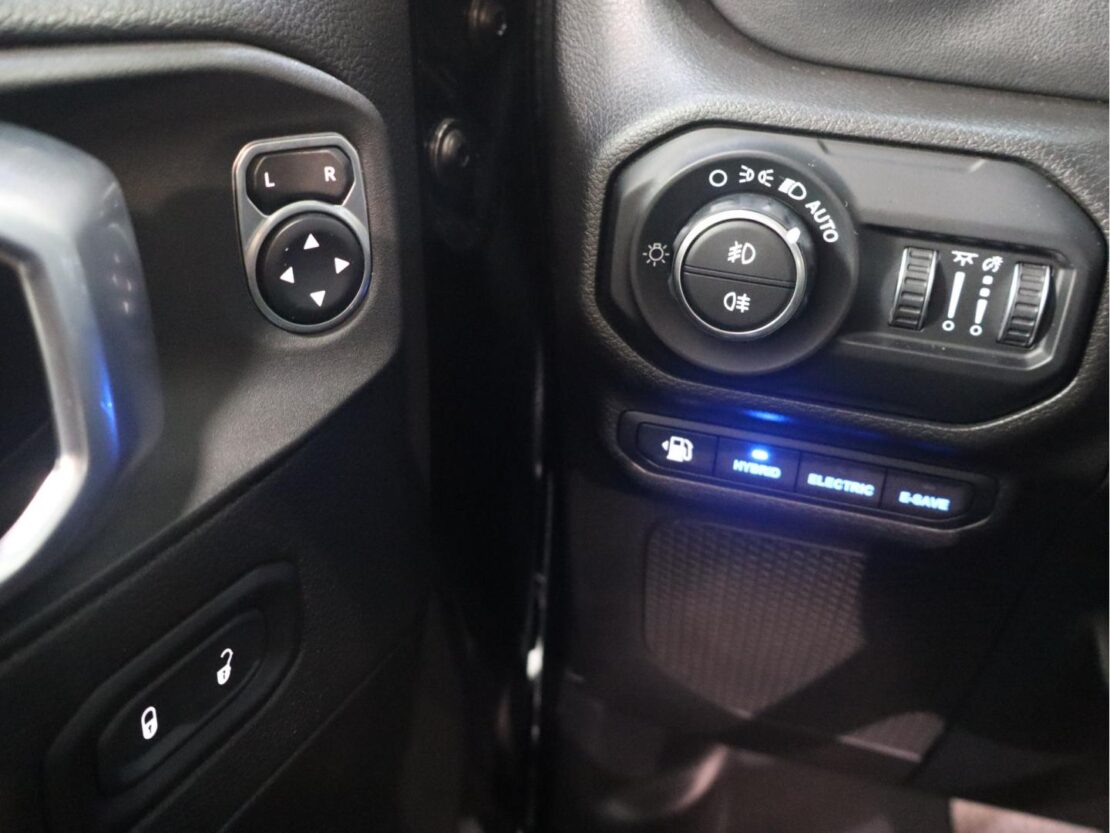 Jeep Wrangler Unlimited 2.0 TG 4xe Sahara 20