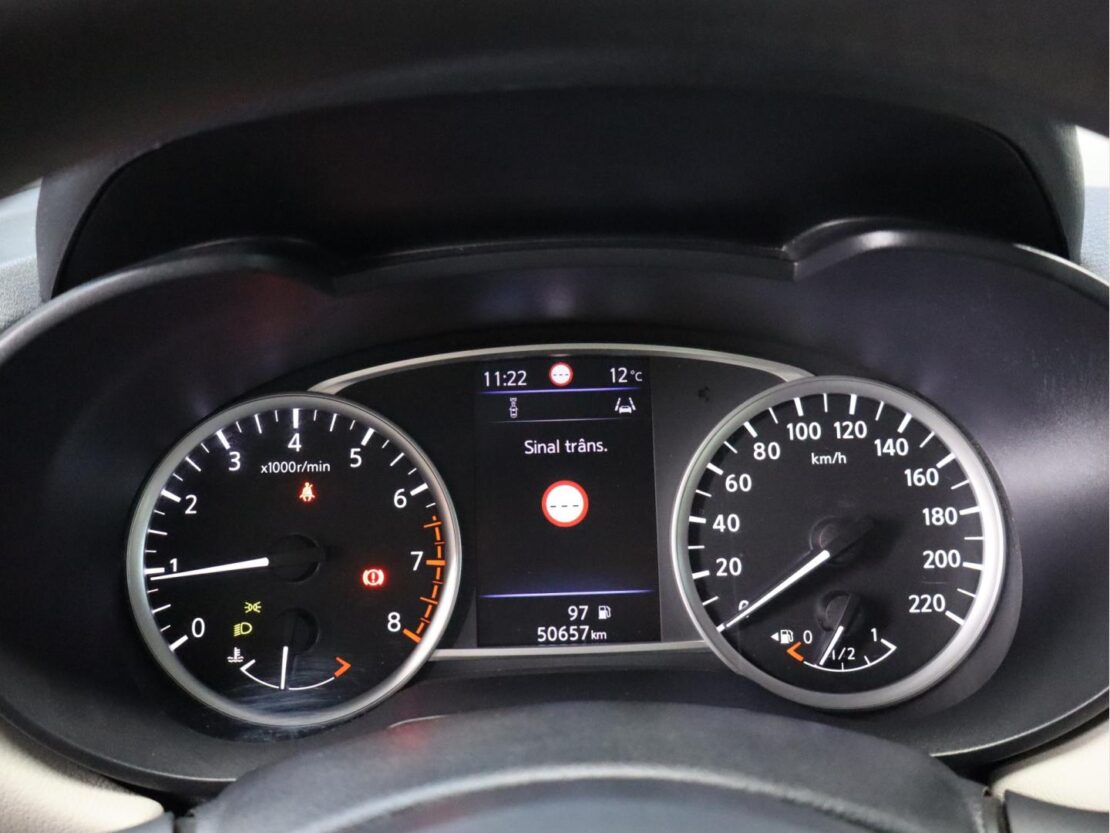 Nissan Micra 1.0 IG-T Acenta 10
