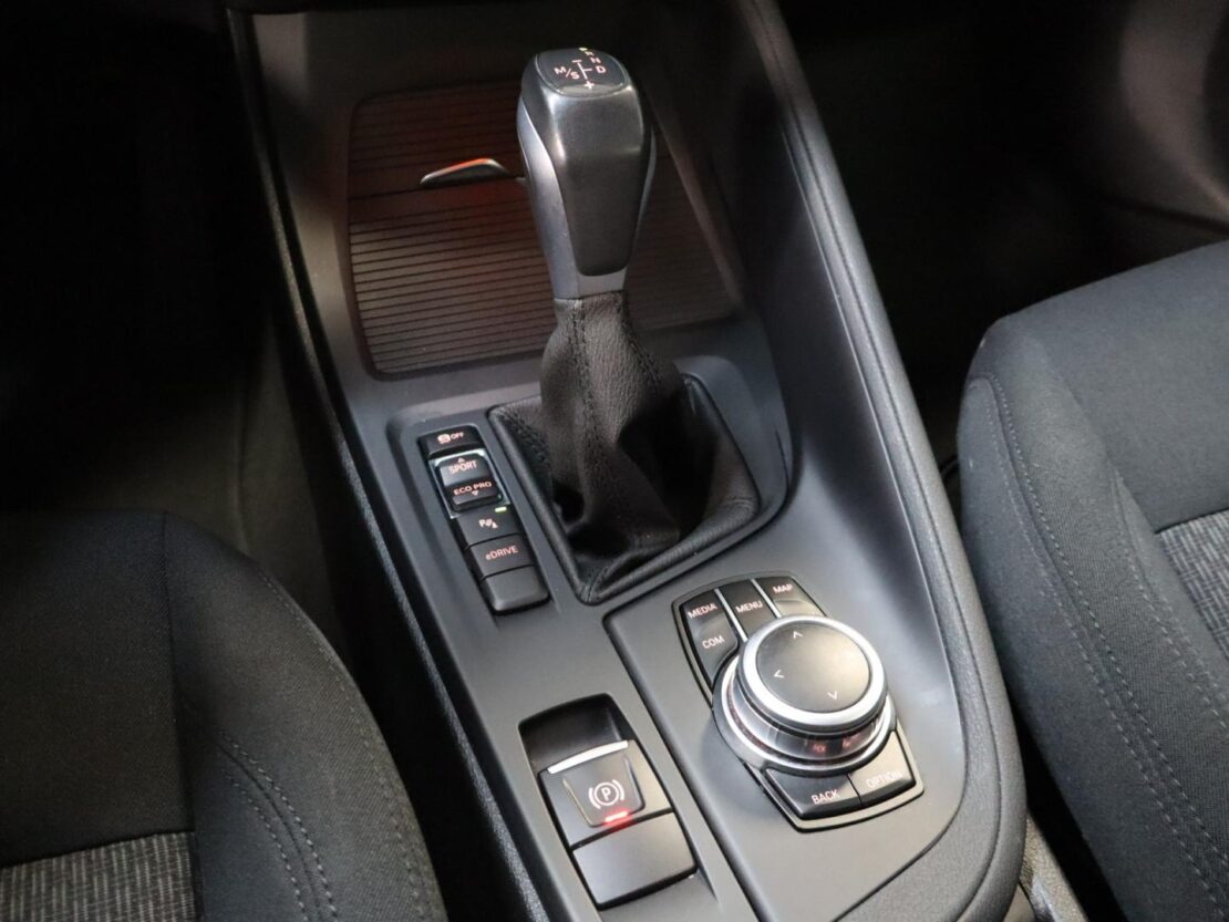 BMW X1 xDrive25e Business Advantage 22
