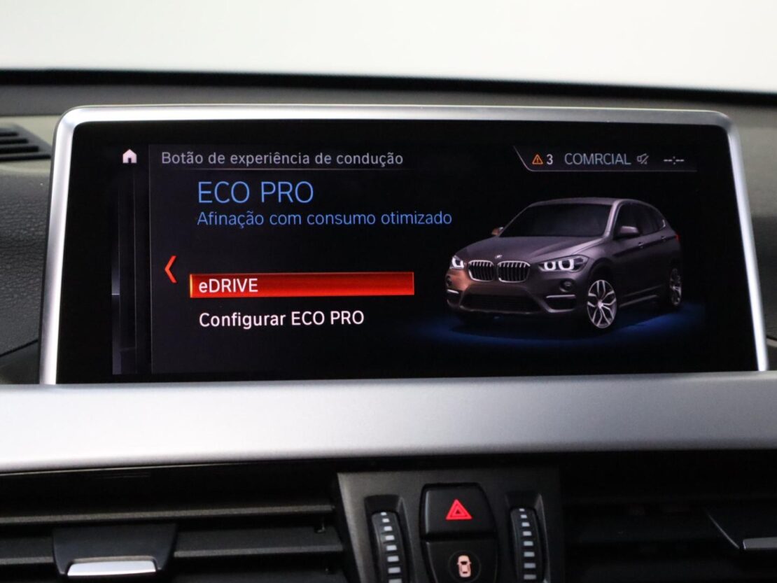 BMW X1 xDrive25e Business Advantage 18