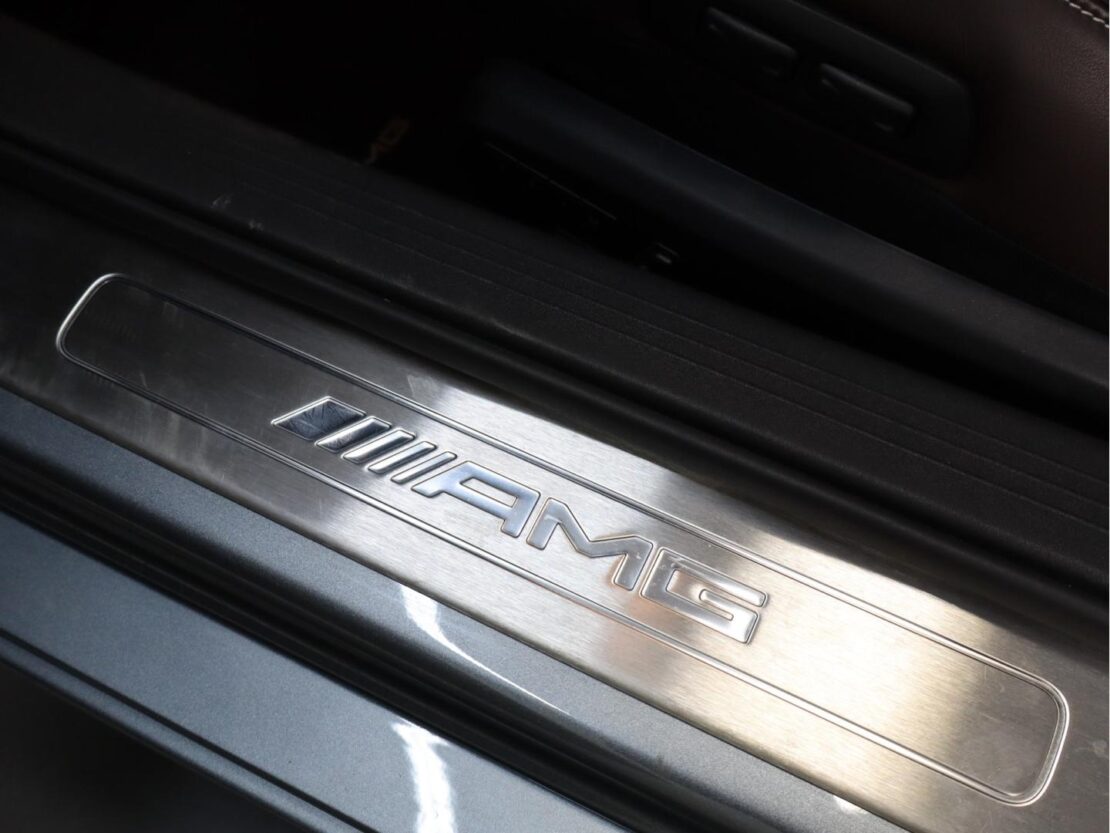 Mercedes Benz AMG-GT S 14